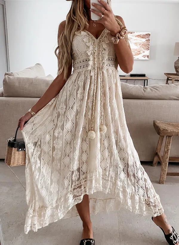 Boho Bliss Spitzenkleid mit Quaste