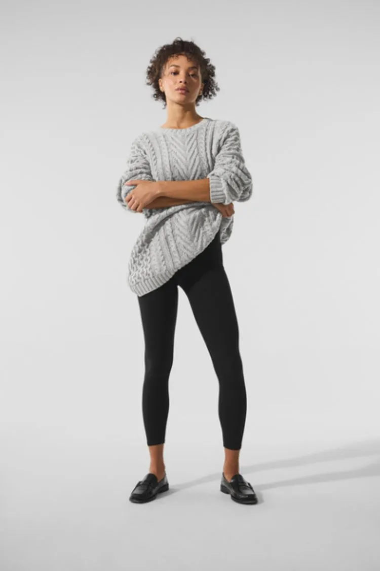 CABLE KNIT CREW NECK SWEATER