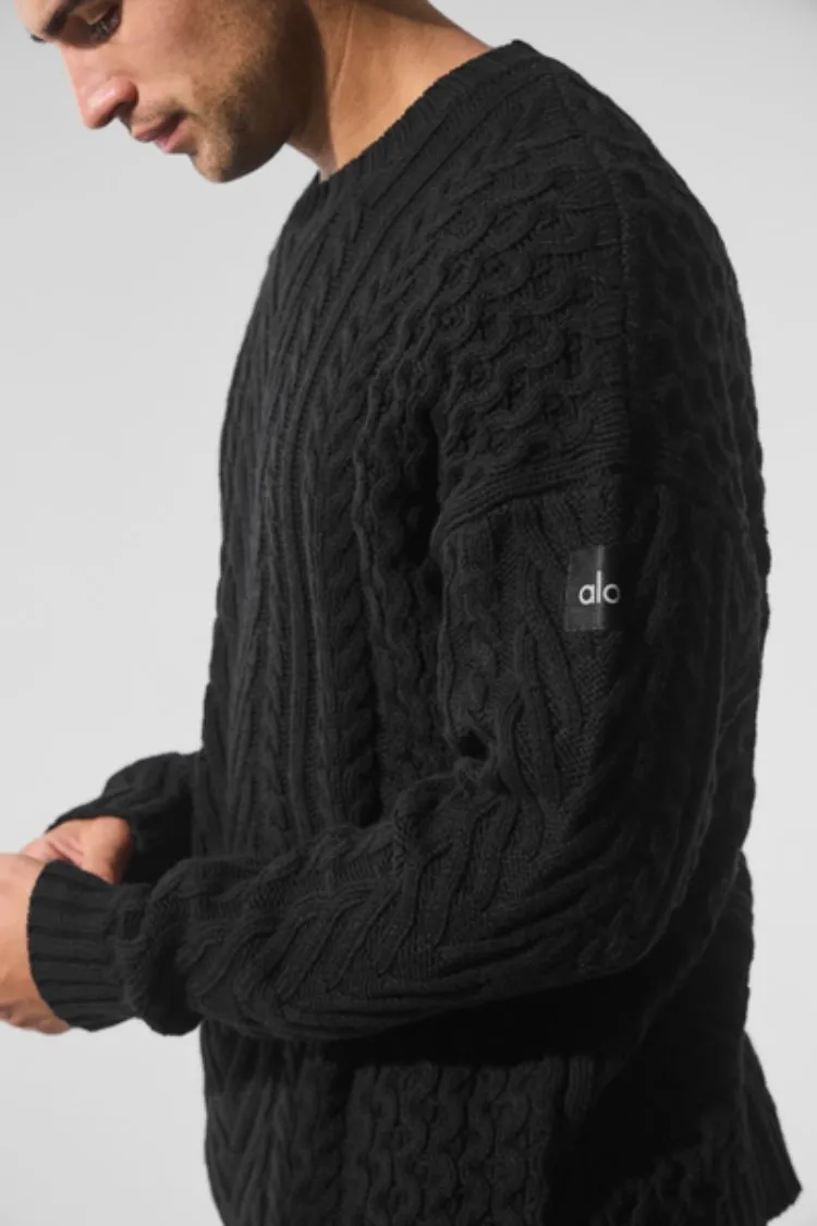 CABLE KNIT CREW NECK SWEATER