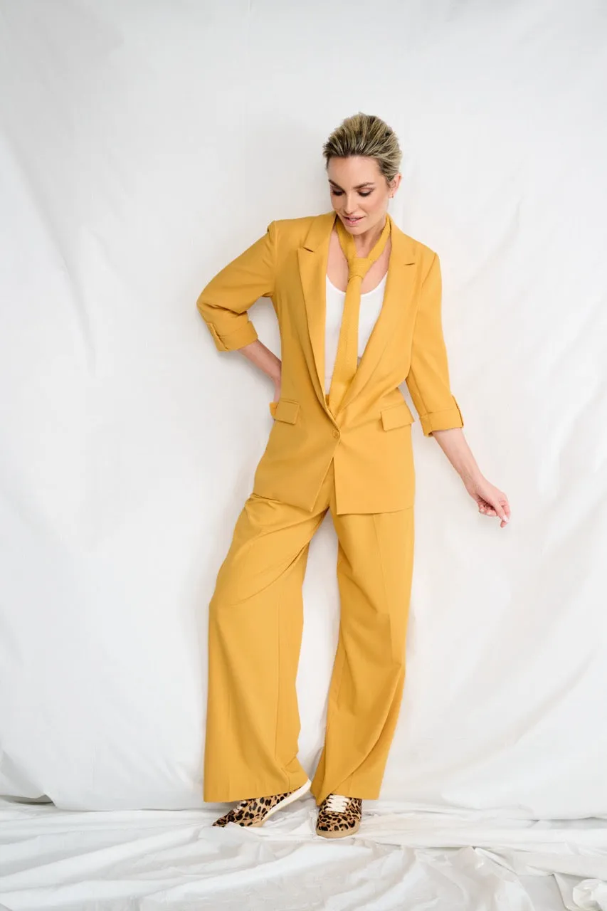 K-design - Blazer met 2/3 mouwen en das (A602Golden apricot)