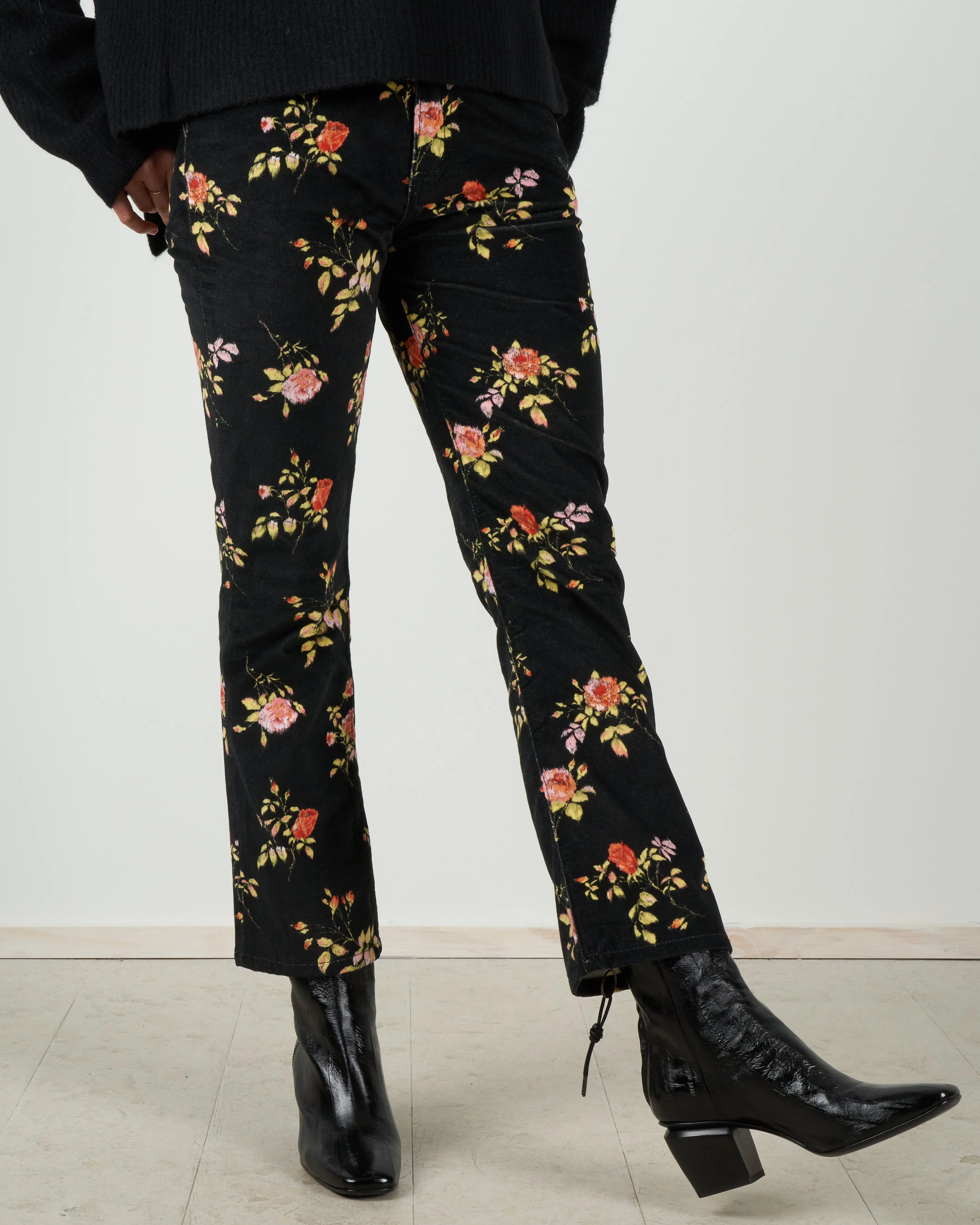 kick fit floral jean - black floral
