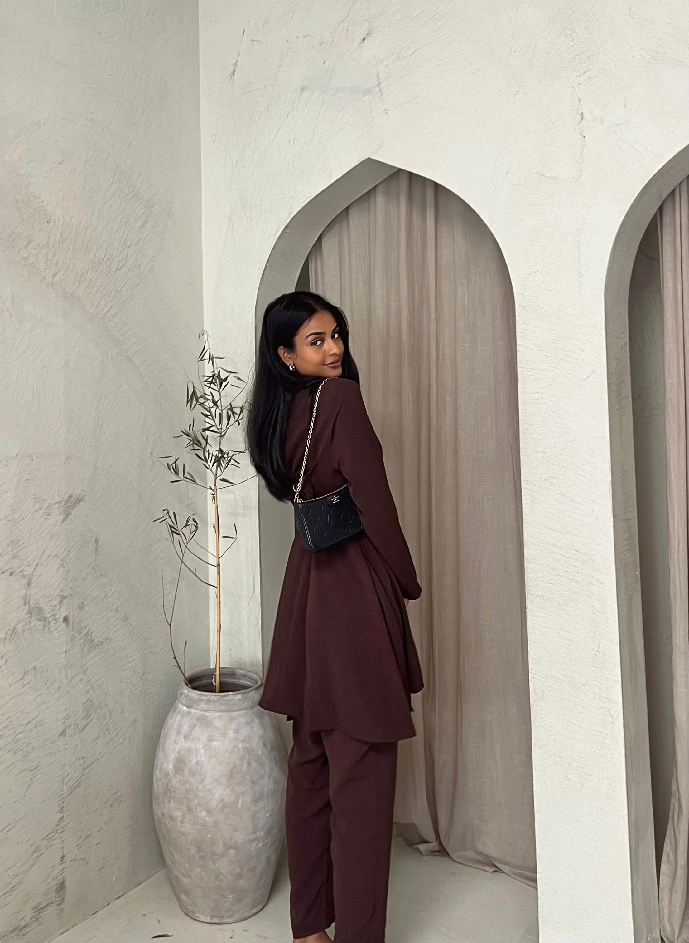 Leena two piece set chocolate