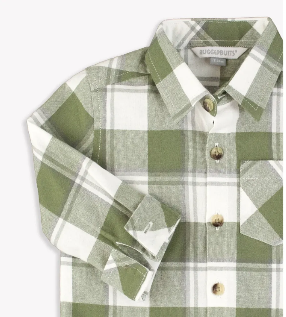 Long Sleeved Buton Down Shirt in Olive