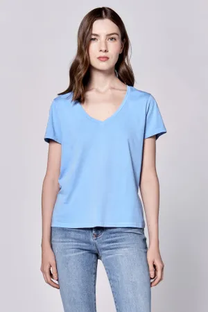 MADELYN V-NECK SHORT SLEEVE RELAXED FIT TOP AZURE BLUE