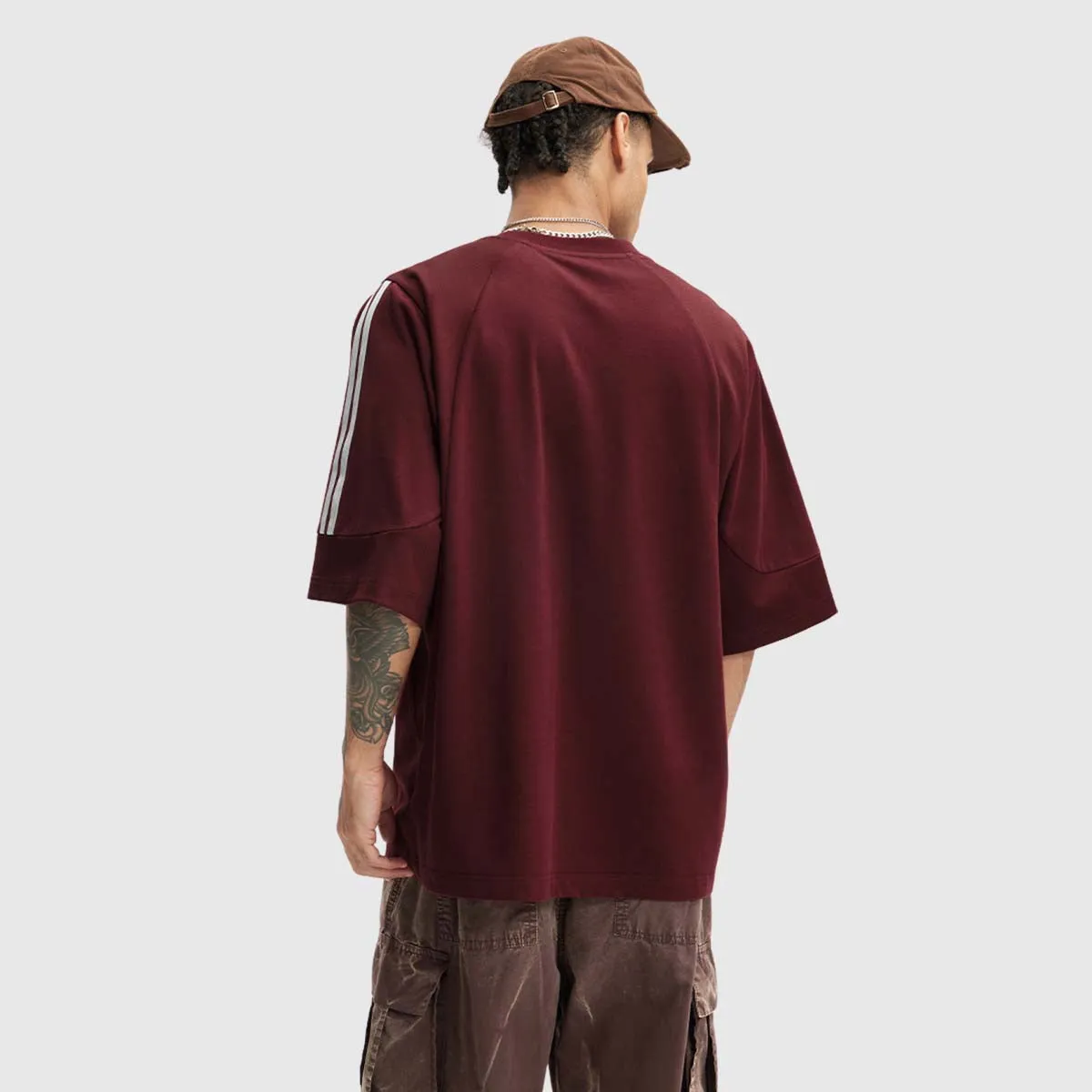 "WORLDWIDE 8" Graphic T-shirt