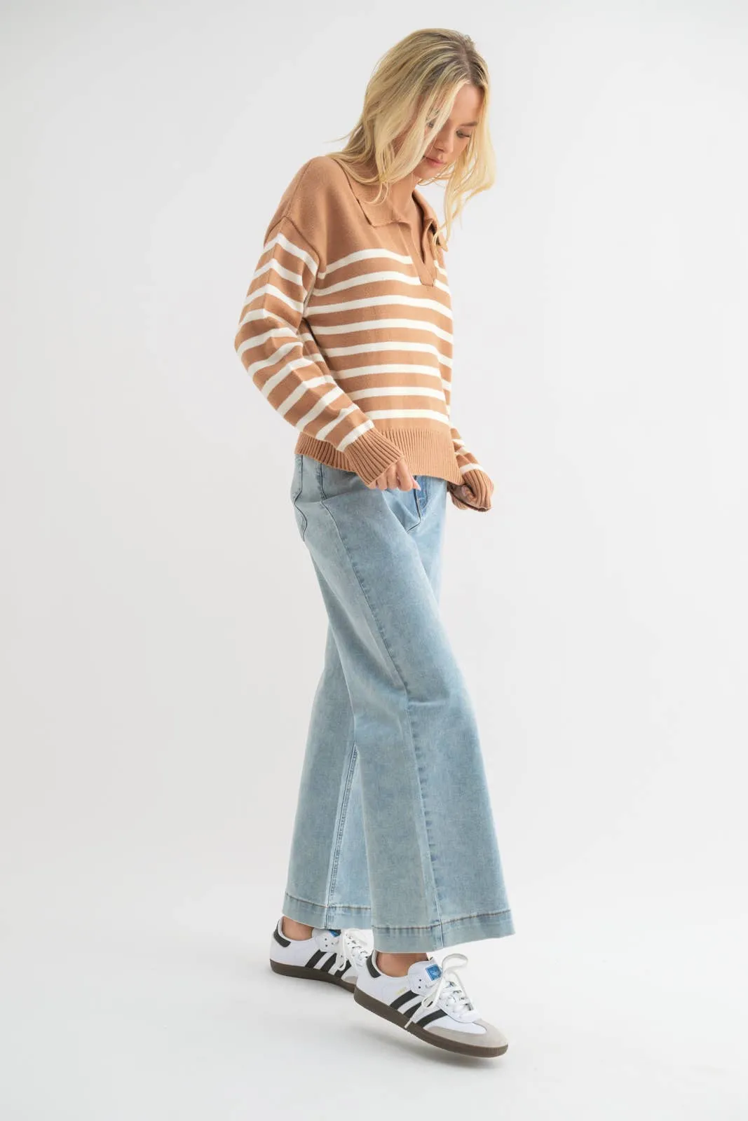 RELAXED CROP COLLARED SWEATER
