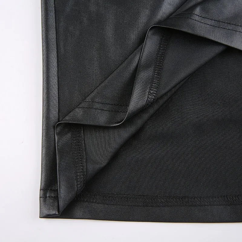Sexy, figurbetontes, geschlitztes Lederkleid von Dominique mit Rückenschnürung
