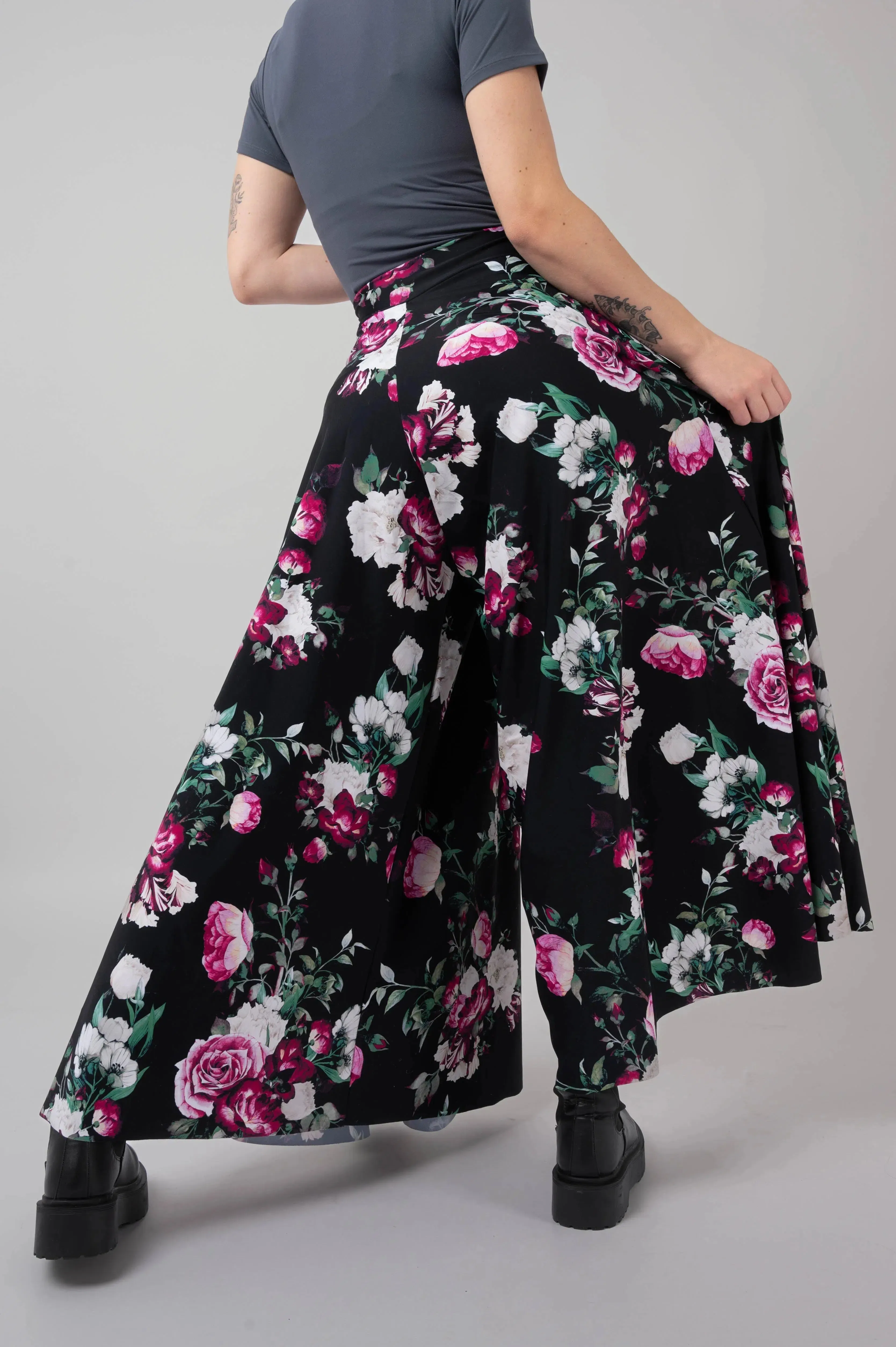 Silky Palazzo Pant - Enchanted Black