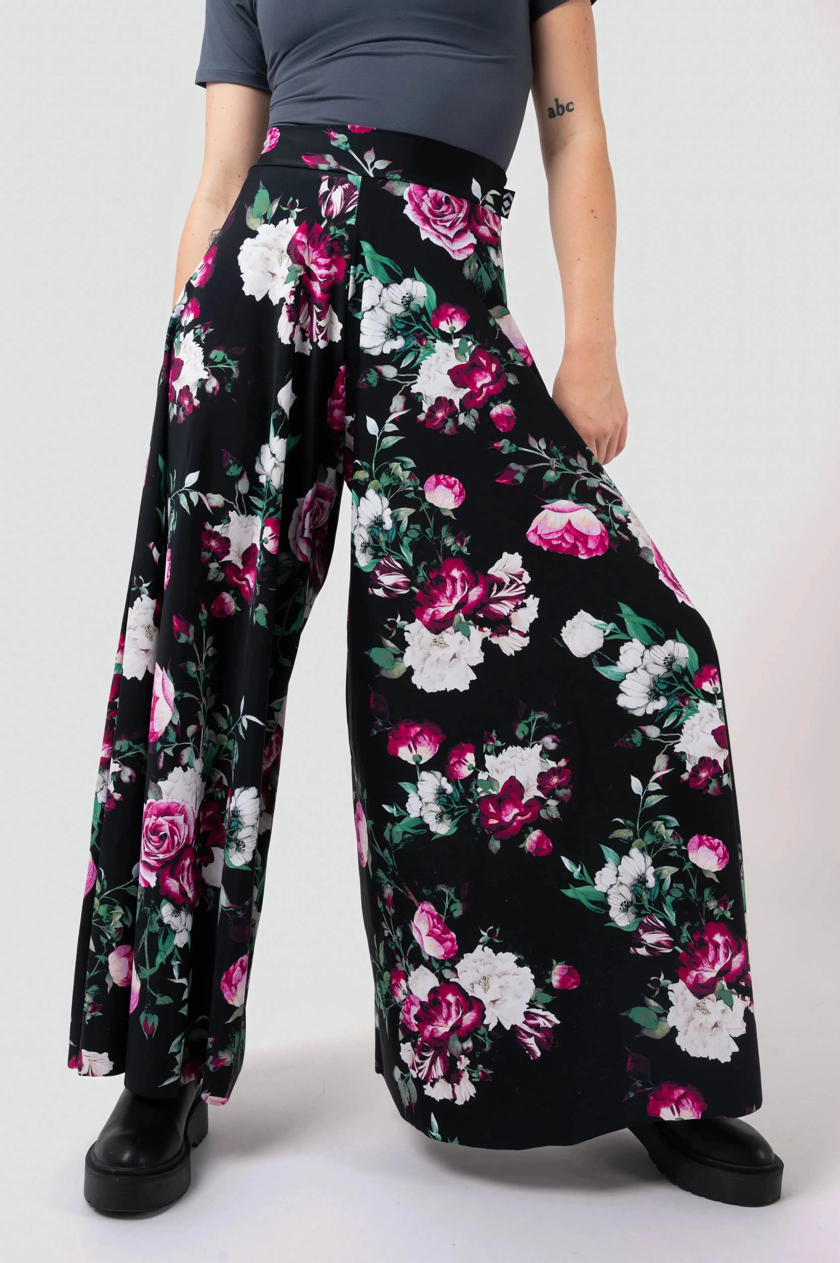 Silky Palazzo Pant - Enchanted Black