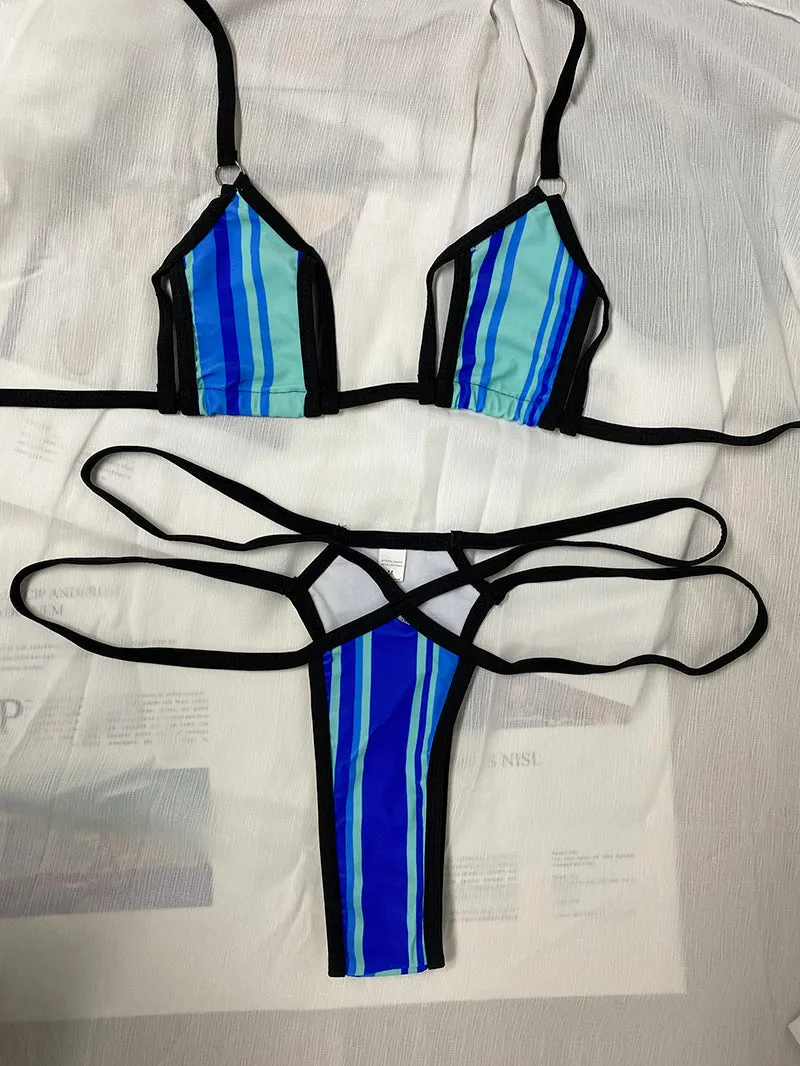 Verführerischer Micro-Kini mit Cut-Outs