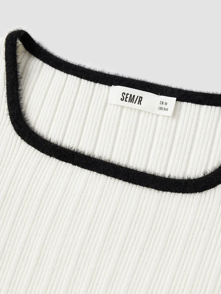 Women's white and black other sweaters